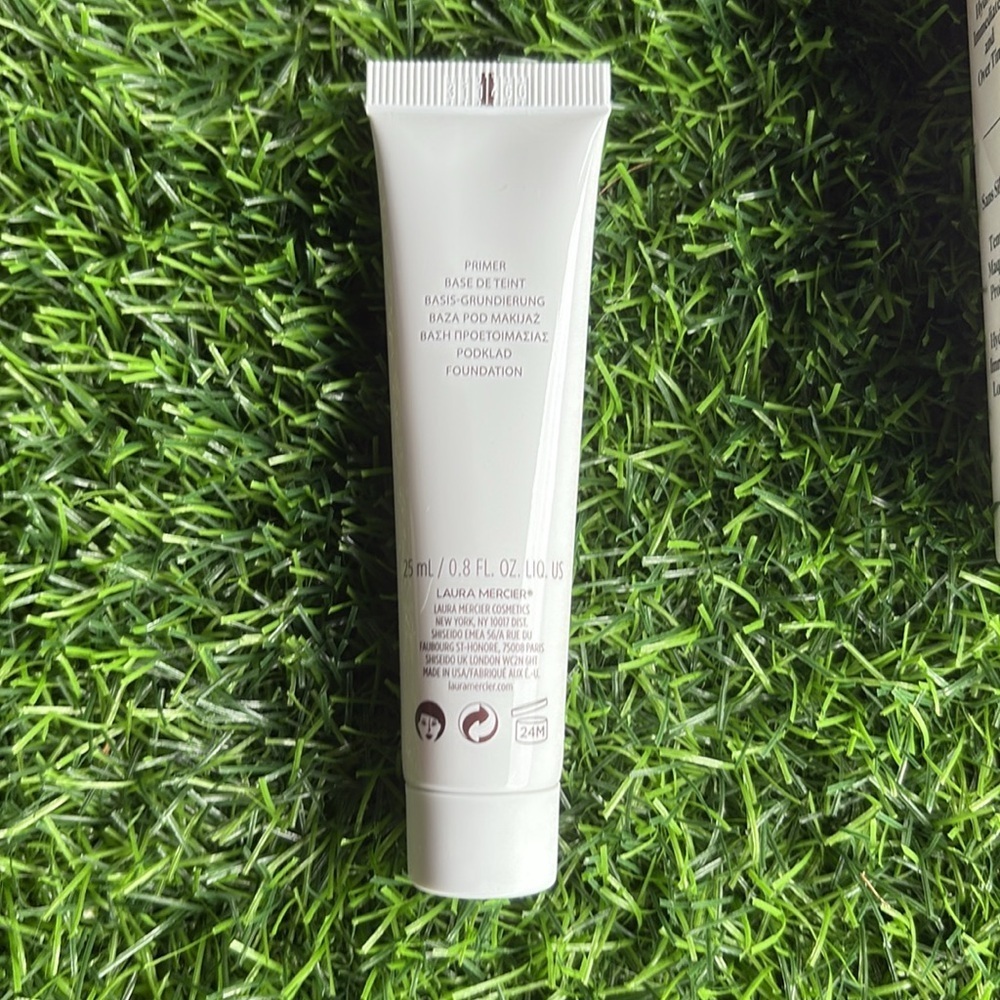 LAURA MERCIER Hydrating Pure Canvas Primer Travel Size - Picture 5 of 6